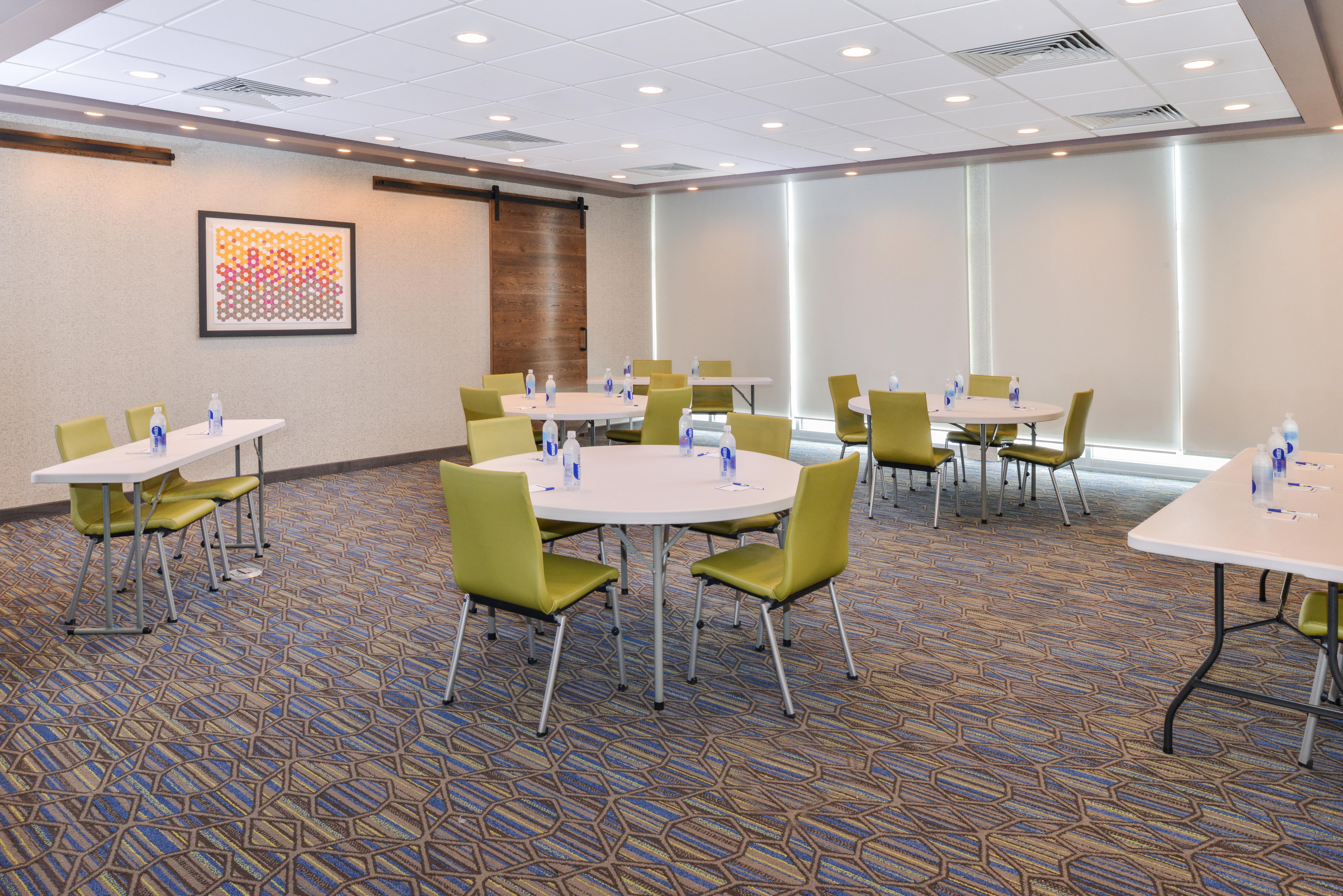 Holiday Inn Express & Suites - Ogallala By Ihg Ngoại thất bức ảnh